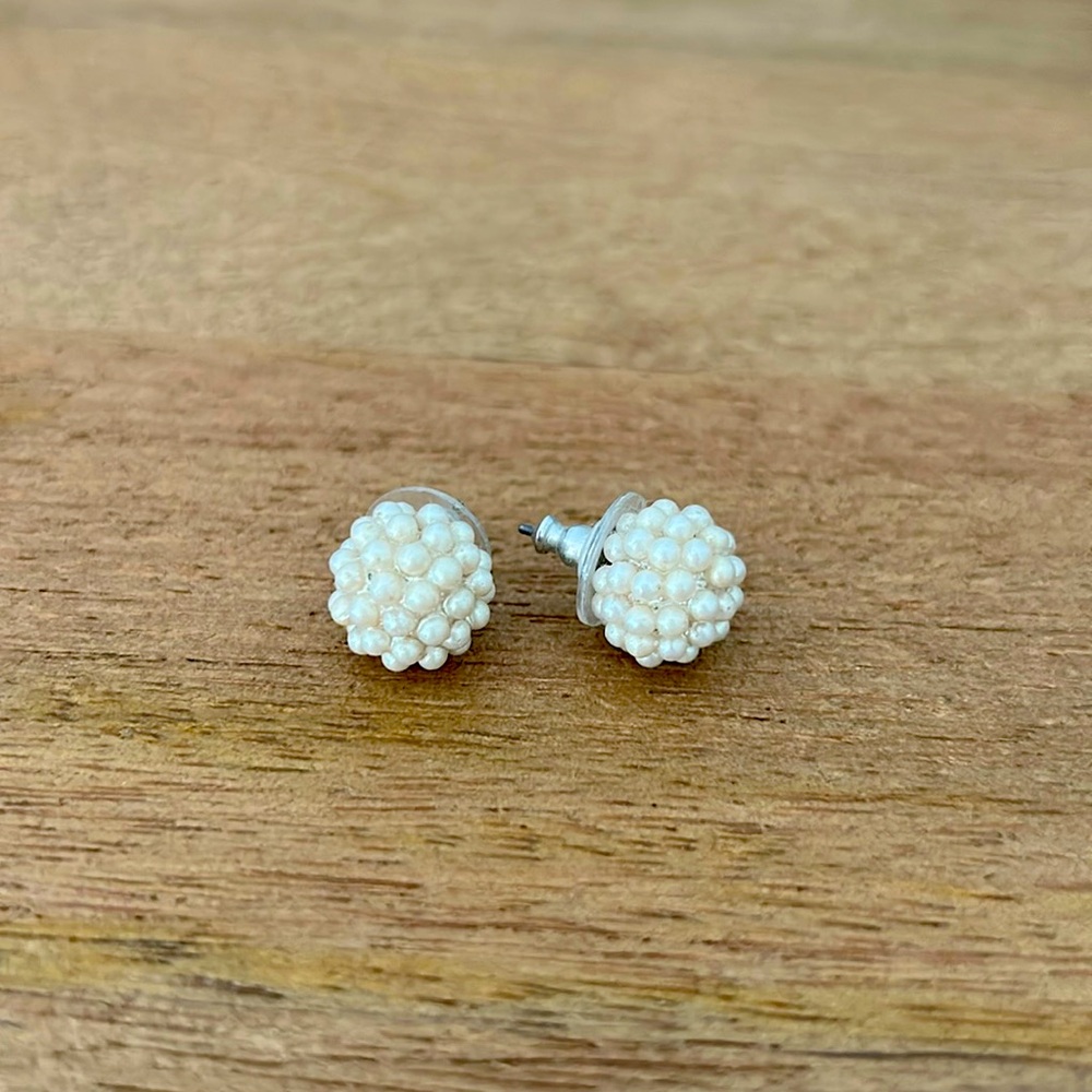 Banana Republic Pearl Stud Earrings